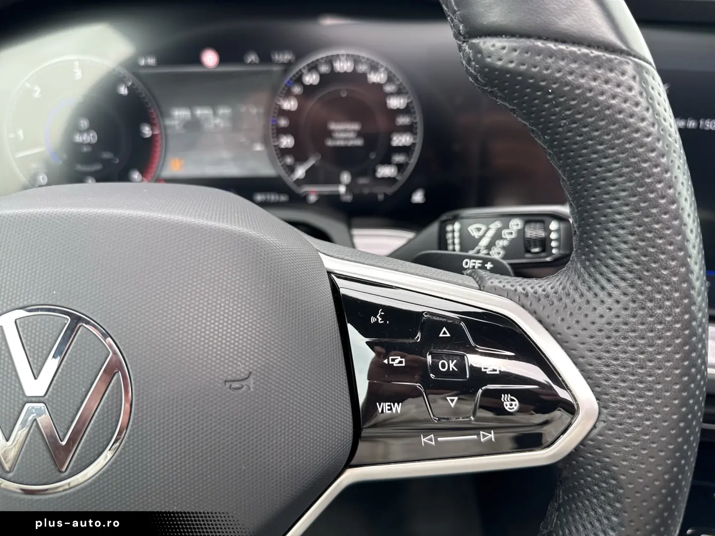 VW Touareg R-Style V6 TDI