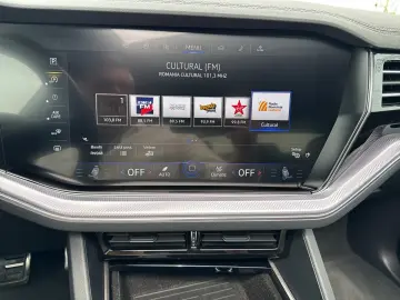 VW Touareg R-Style V6 TDI