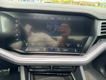 VW Touareg R-Style V6 TDI