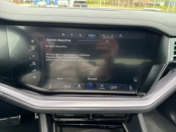 VW Touareg R-Style V6 TDI