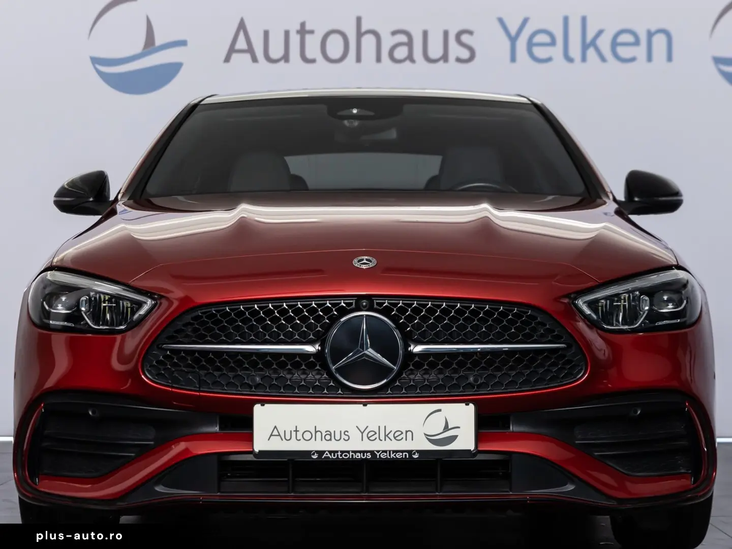 MERCEDES-BENZ C 400 e AMG-LINE PANO HUD BURM SPORTSITZ AHK