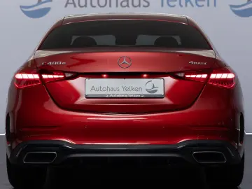 MERCEDES-BENZ C 400 e AMG-LINE PANO HUD BURM SPORTSITZ AHK