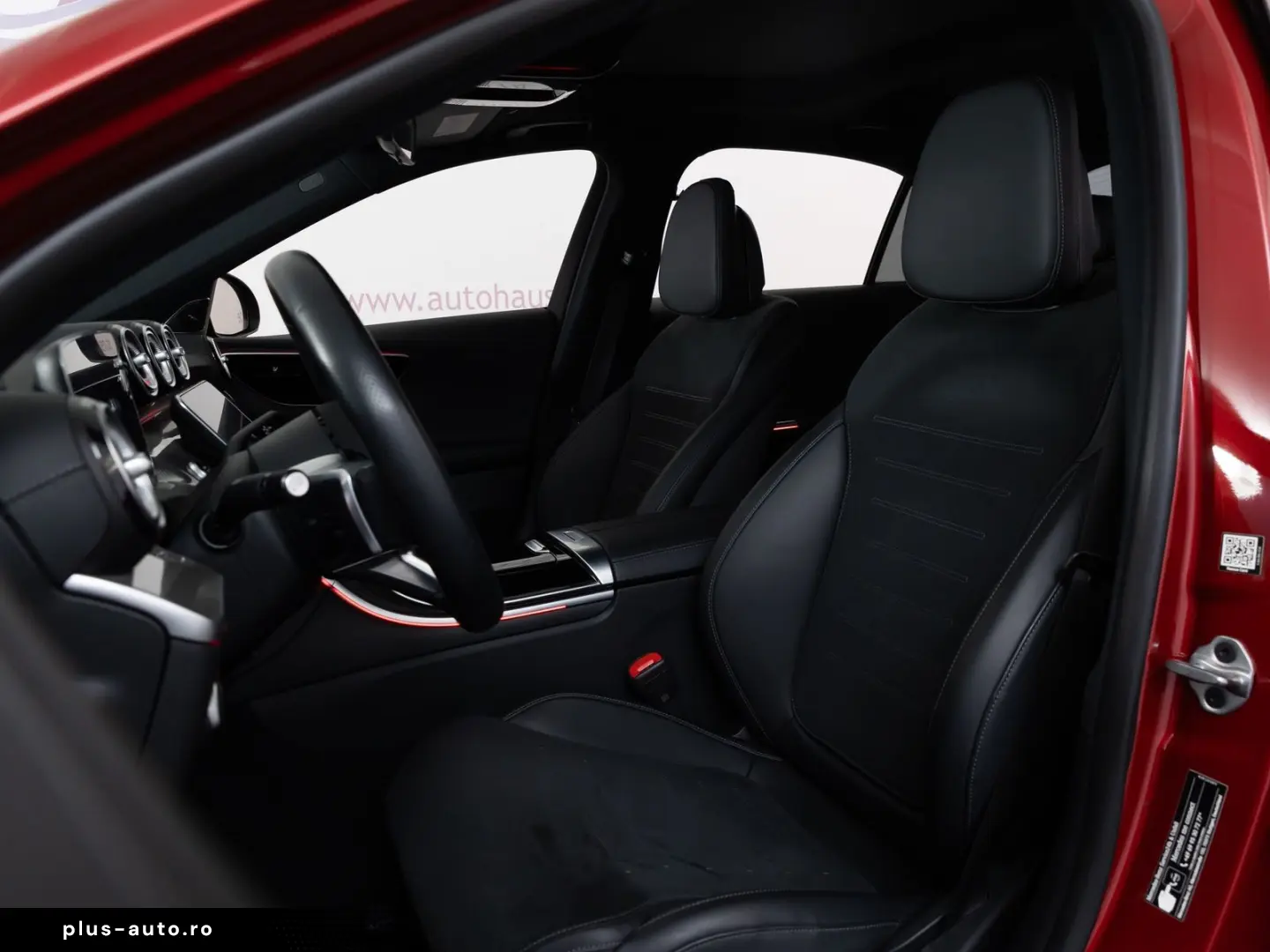 MERCEDES-BENZ C 400 e AMG-LINE PANO HUD BURM SPORTSITZ AHK