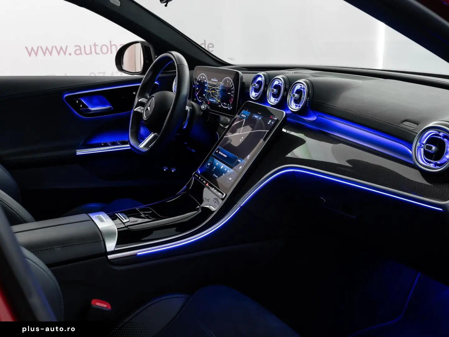 MERCEDES-BENZ C 400 e AMG-LINE PANO HUD BURM SPORTSITZ AHK