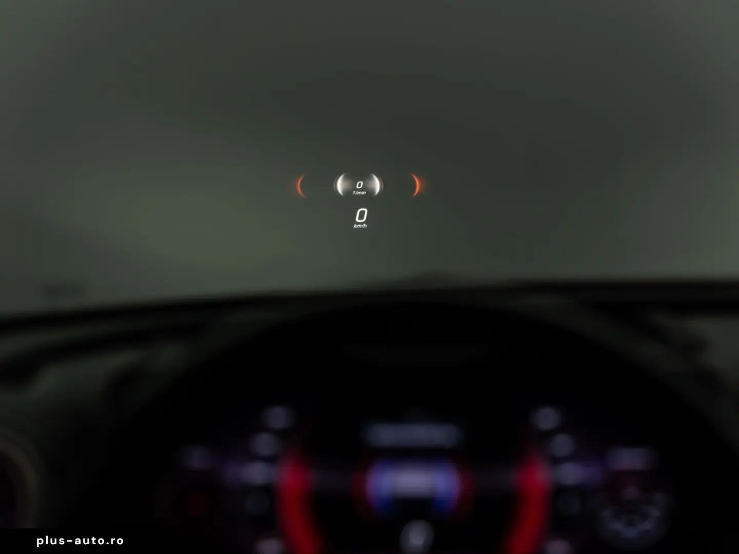 MERCEDES-BENZ C 400 e AMG-LINE PANO HUD BURM SPORTSITZ AHK