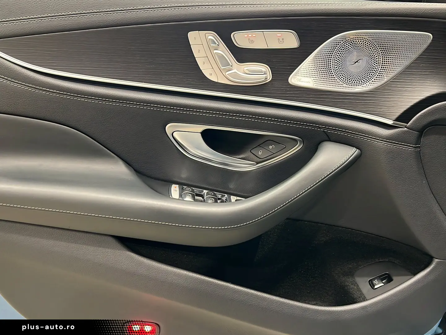 MERCEDES-BENZ GT 63 S AMG 4M AERO Burmester SHD 360