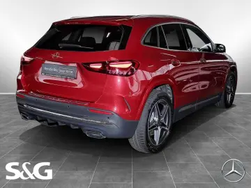 MERCEDES-BENZ GLA 220 4M AMG HEADUP PANO DISTRO TOTWINKEL 19