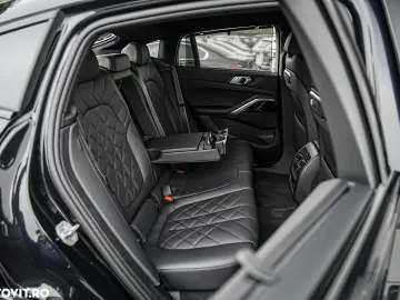 BMW X6 xDrive40i AT MHEV