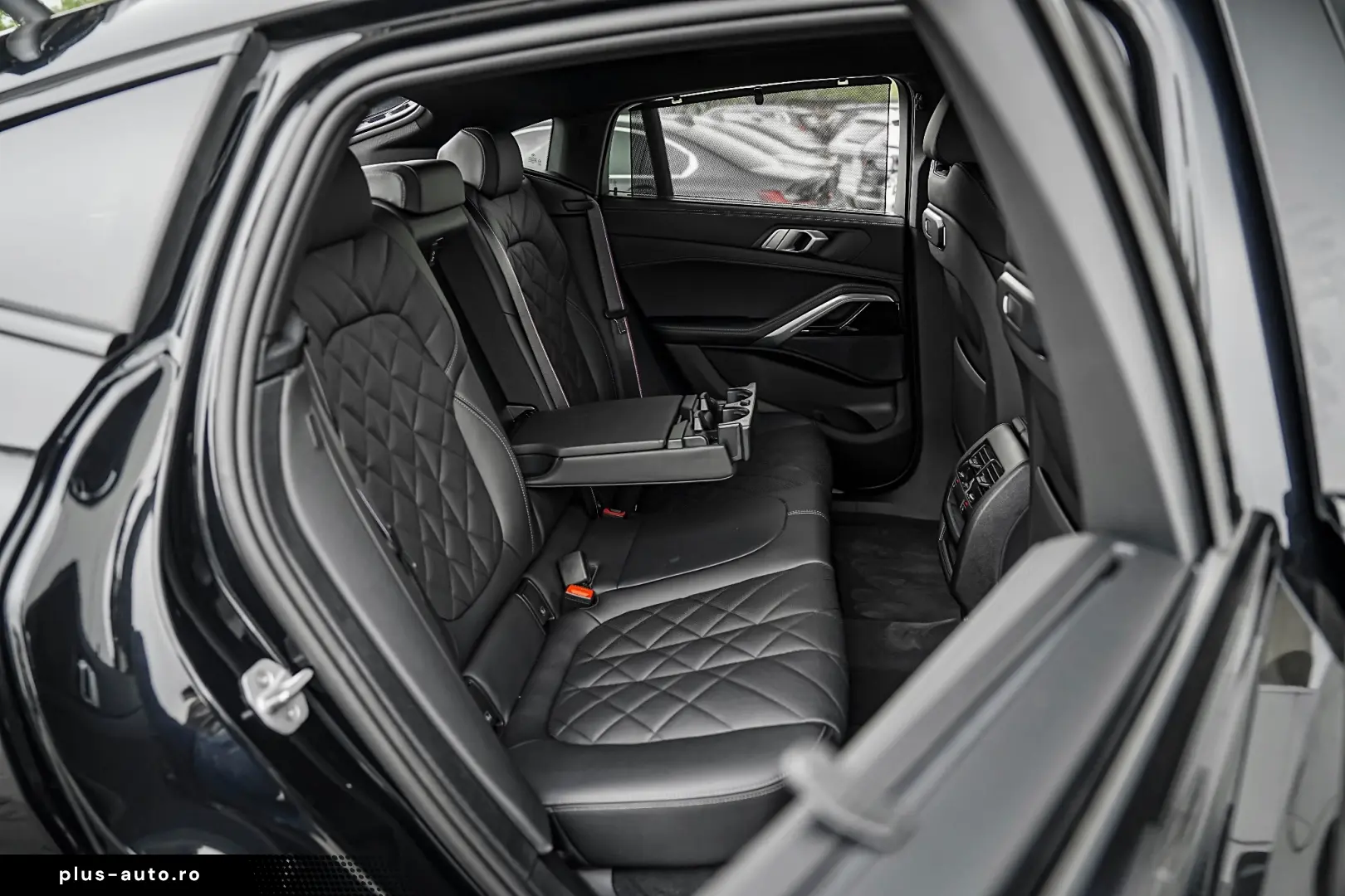 BMW X6 xDrive40i AT MHEV