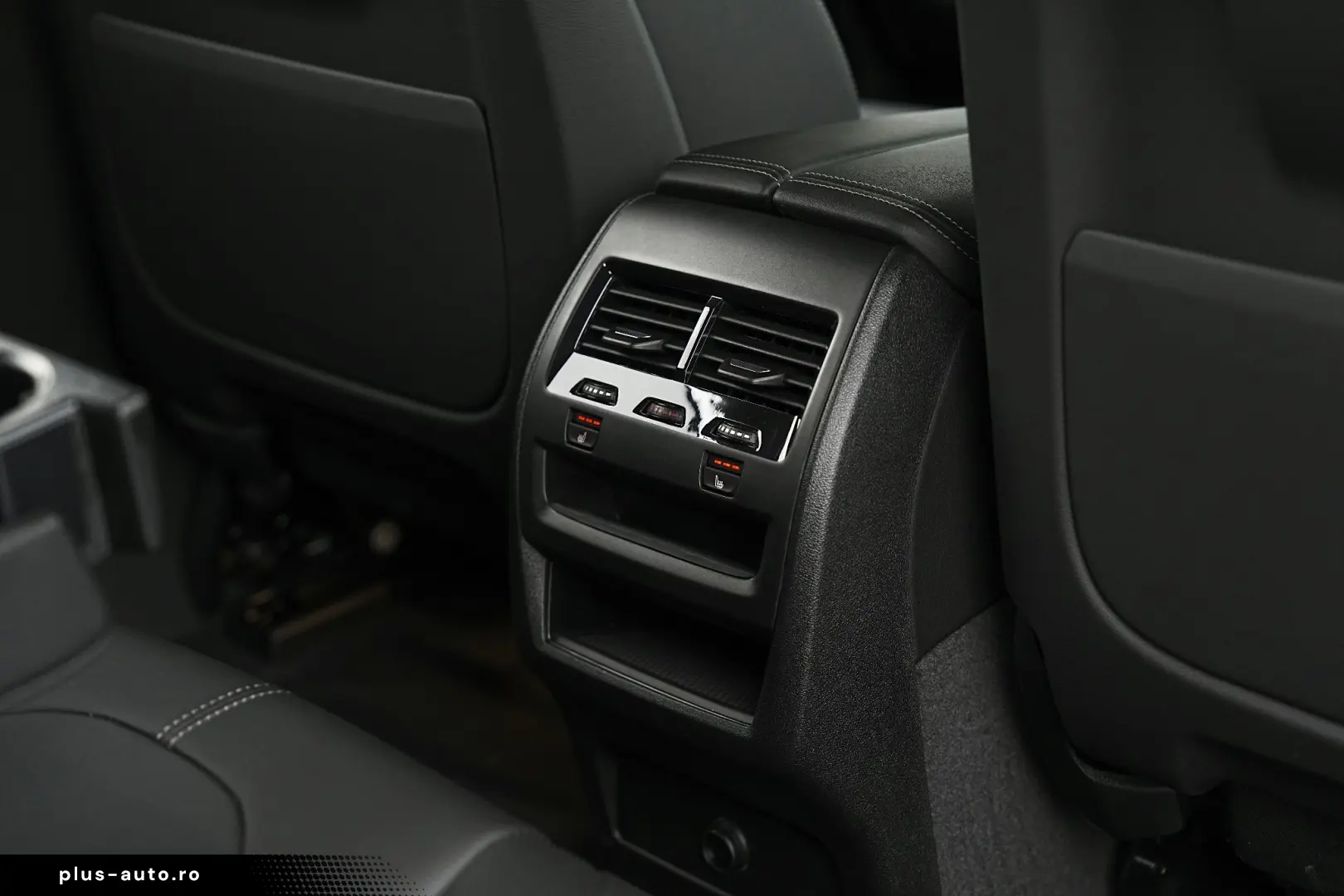 BMW X6 xDrive40i AT MHEV