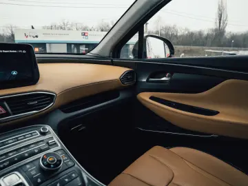 Hyundai Santa Fe 1.6l 252 CP 4WD 6AT PHEV