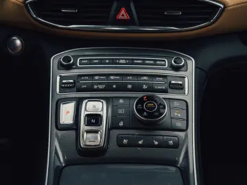 Hyundai Santa Fe 1.6l 252 CP 4WD 6AT PHEV