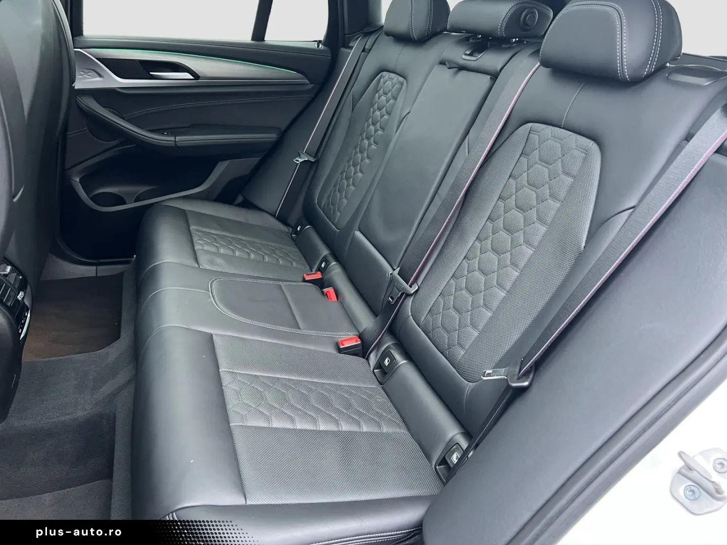 BMW X3 M Competition    DriversPackage PanoSD