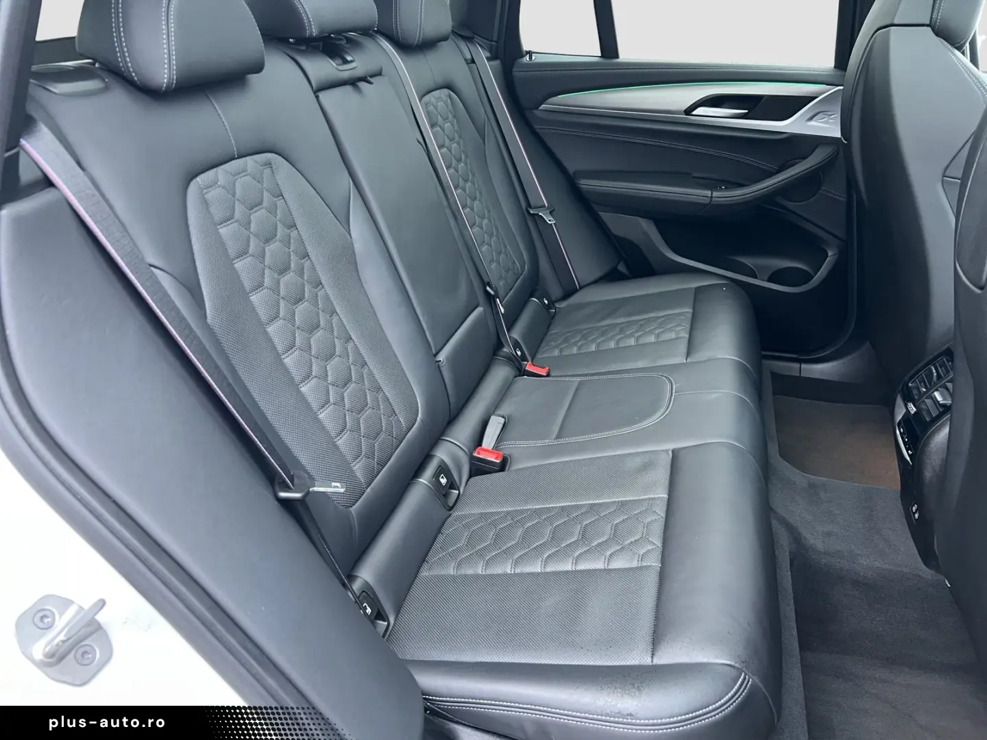 BMW X3 M Competition    DriversPackage PanoSD