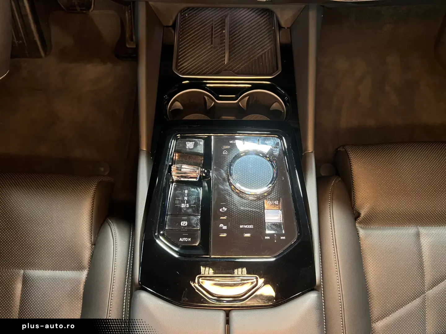 BMW 520 i M Sport  Pano  Leder  360