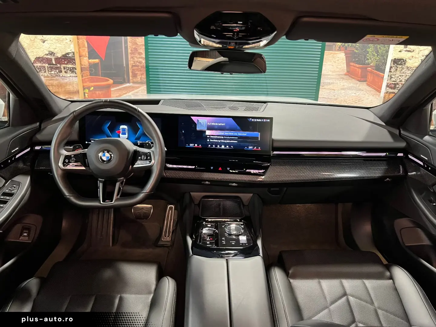 BMW 520 i M Sport  Pano  Leder  360