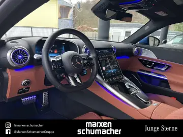 MERCEDES-BENZ AMG GT 63 4M  Lift Massage Burm3D Pano…