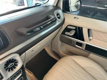 MERCEDES-BENZ G 63 AMG SUPERIOR MANUFAKTUR DESIGNO N…