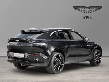 ASTON MARTIN DBX 550 UPE 227.330 -€ Jet Black   Onyx Black