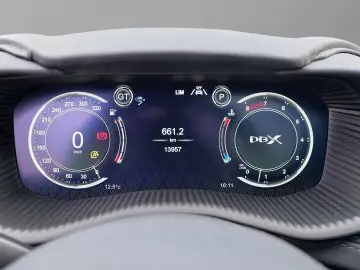 ASTON MARTIN DBX 550 UPE 227.330 -€ Jet Black   Onyx Black