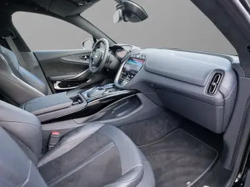 ASTON MARTIN DBX 550 UPE 227.330 -€ Jet Black   Onyx Black