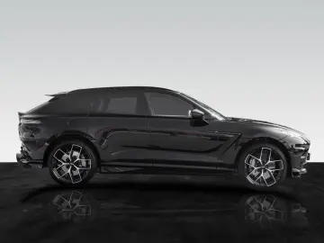 ASTON MARTIN DBX707 MY25   Carbon Pack   Bowers&Wilkins