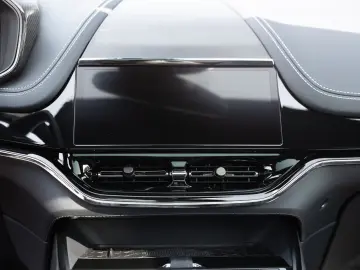 ASTON MARTIN DBX707 MY25   Carbon Pack   Bowers&Wilkins