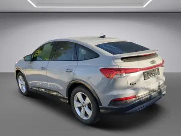 AUDI Q4 Sportback e-tron 50 e-tron quattro SONOS LED