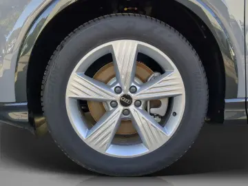 AUDI Q4 Sportback e-tron 50 e-tron quattro SONOS LED