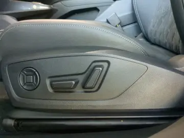 AUDI Q4 Sportback e-tron 50 e-tron quattro SONOS LED