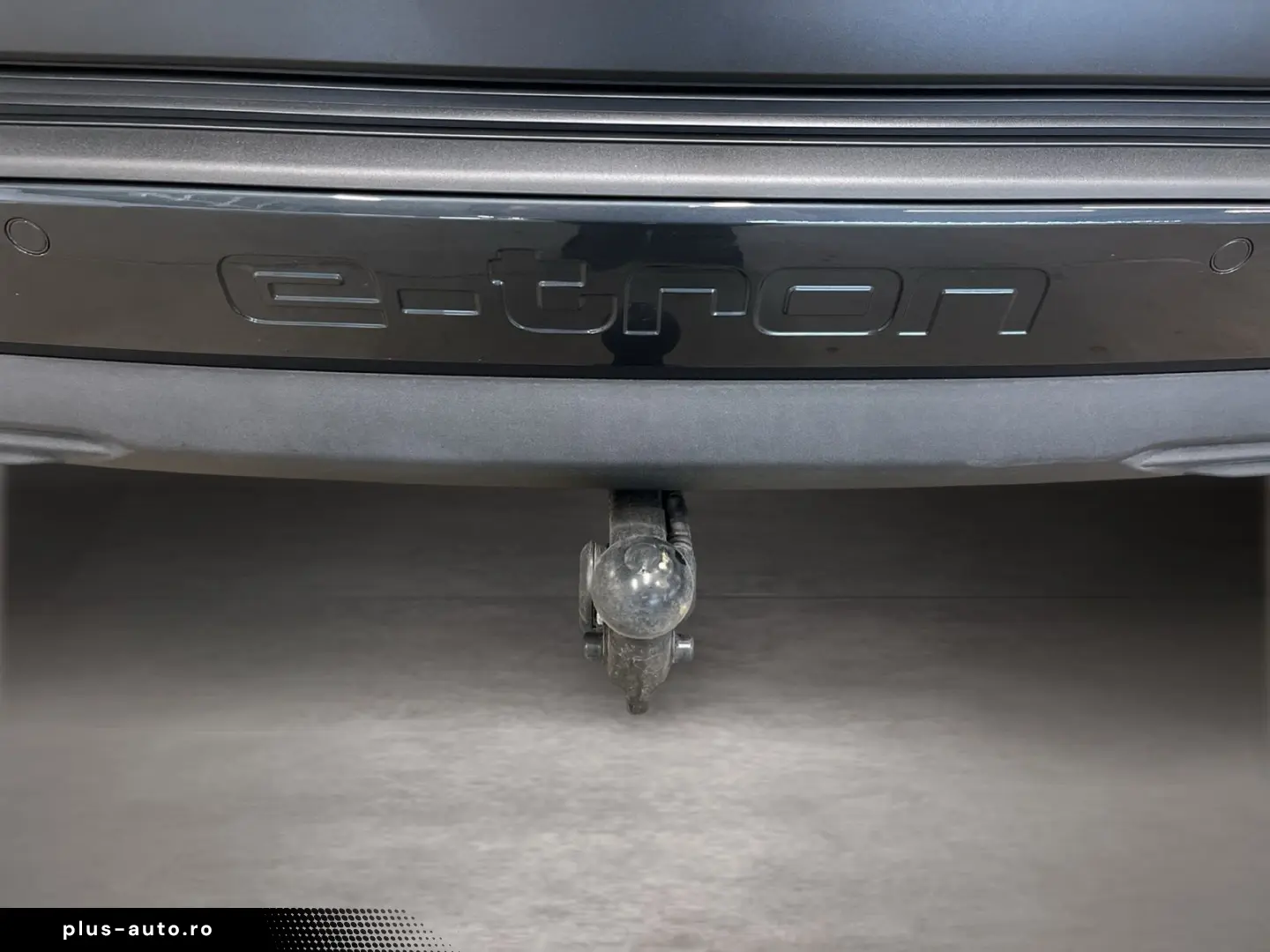 AUDI Q4 55 e-tron quattro 360 ACC DynLicht