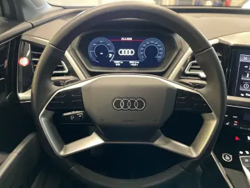AUDI Q4 55 e-tron quattro 360 ACC DynLicht