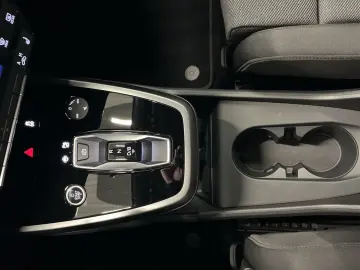AUDI Q4 55 e-tron quattro 360 ACC DynLicht