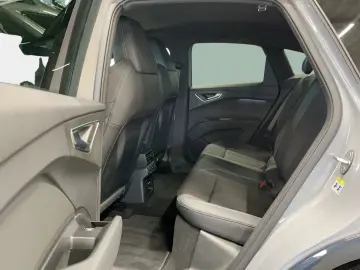 AUDI Q4 Sportback 45 e-tron quattro AUT DynLicht