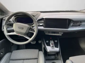 AUDI Q4 e-tron 55 quattro S line MATRIX AR-HUD KAMERA