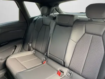 AUDI Q4 e-tron 55 quattro S line MATRIX AR-HUD KAMERA