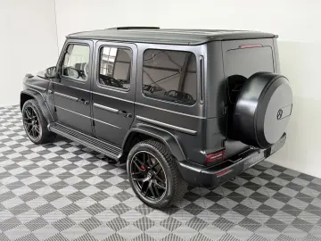 MERCEDES-BENZ G 63 AMG MANUFAKTUR 1.Hand Pano PERFOR…