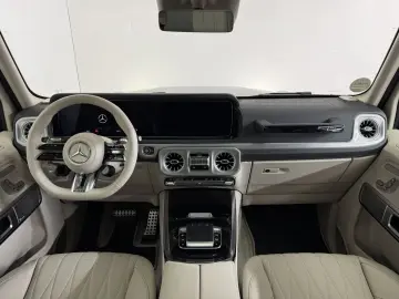 MERCEDES-BENZ G 63 AMG MANUFAKTUR 1.Hand Pano PERFOR…