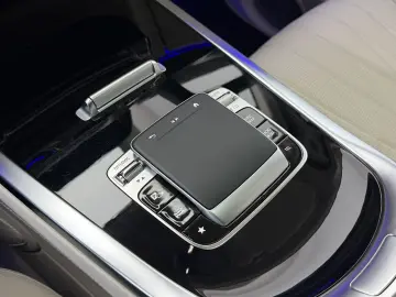 MERCEDES-BENZ G 63 AMG MANUFAKTUR 1.Hand Pano PERFOR…