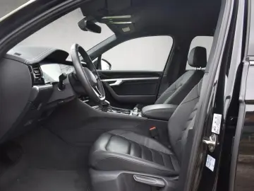VW Touareg 3.0 TDI DSG 4 M APP-C. AHK Ga. bis 2029