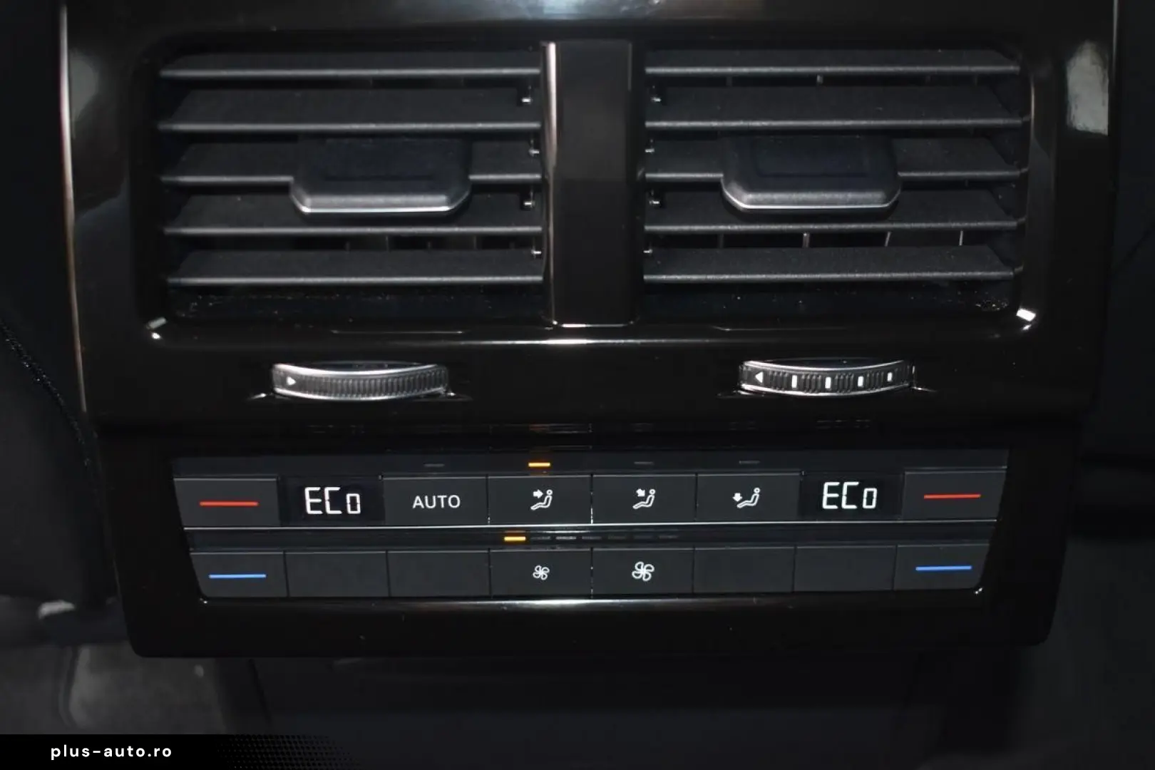 VW Touareg 3.0 TDI DSG 4 M APP-C. AHK Ga. bis 2029
