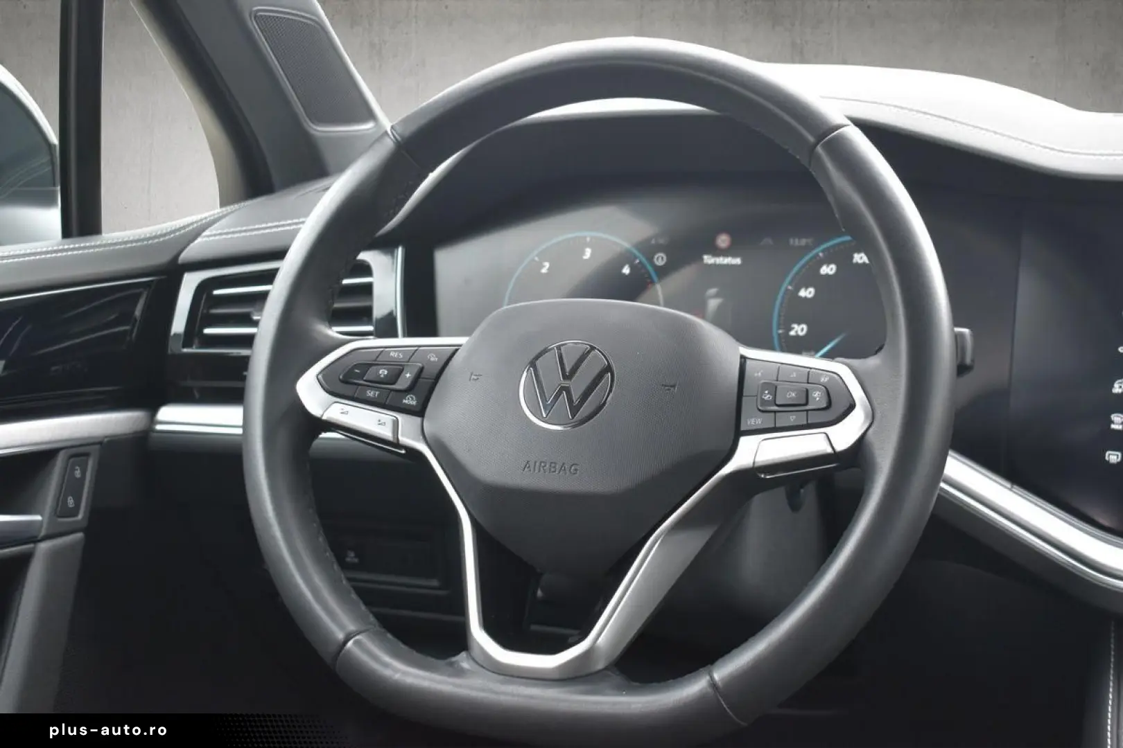 VW Touareg 3.0 TDI DSG 4 M APP-C. AHK Ga. bis 2029
