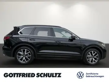 VW Touareg 3.0 TDI 4M MATRIX AHK STHZ LUFT Elegance