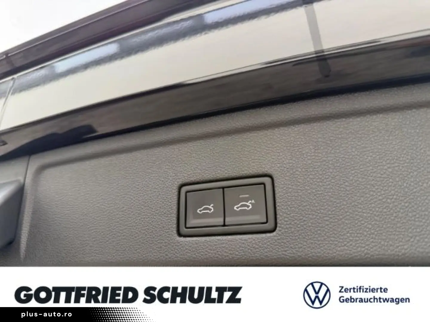 VW Touareg 3.0 TDI 4M MATRIX AHK STHZ LUFT Elegance