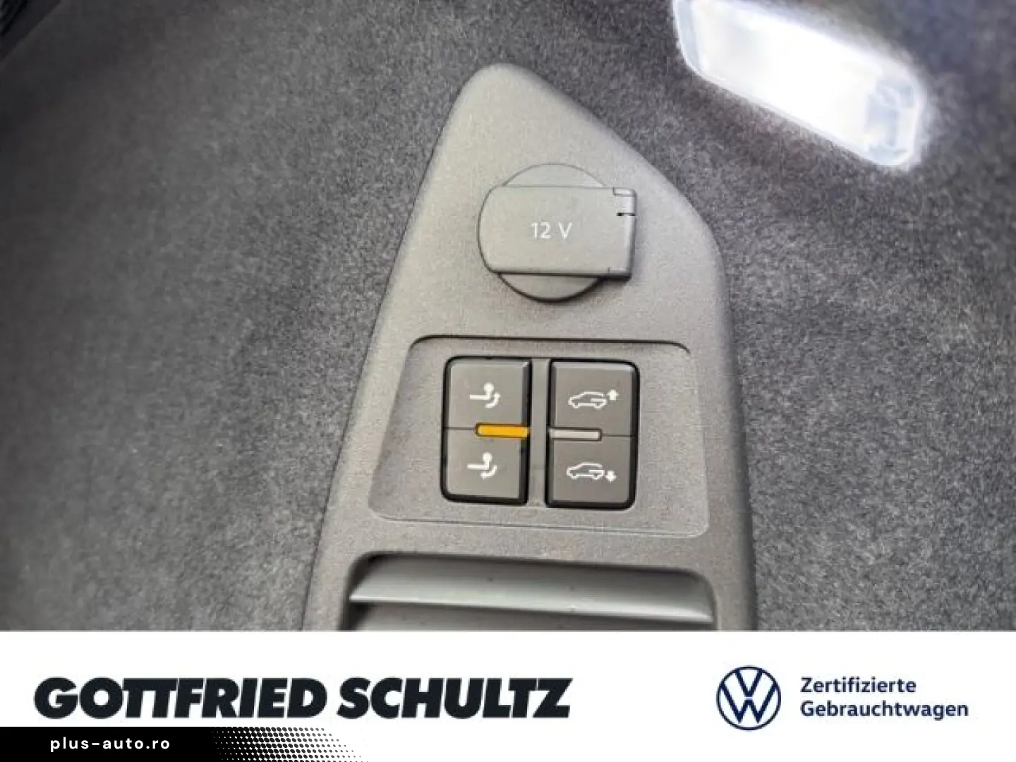 VW Touareg 3.0 TDI 4M MATRIX AHK STHZ LUFT Elegance