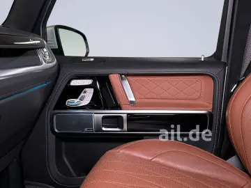MERCEDES-BENZ G 63 AMG Facelift LED AHK Sportausp. 360 KAM