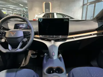 CUPRA Tavascan VZ 4Drive 250 kW 77 kWh Heat Pump