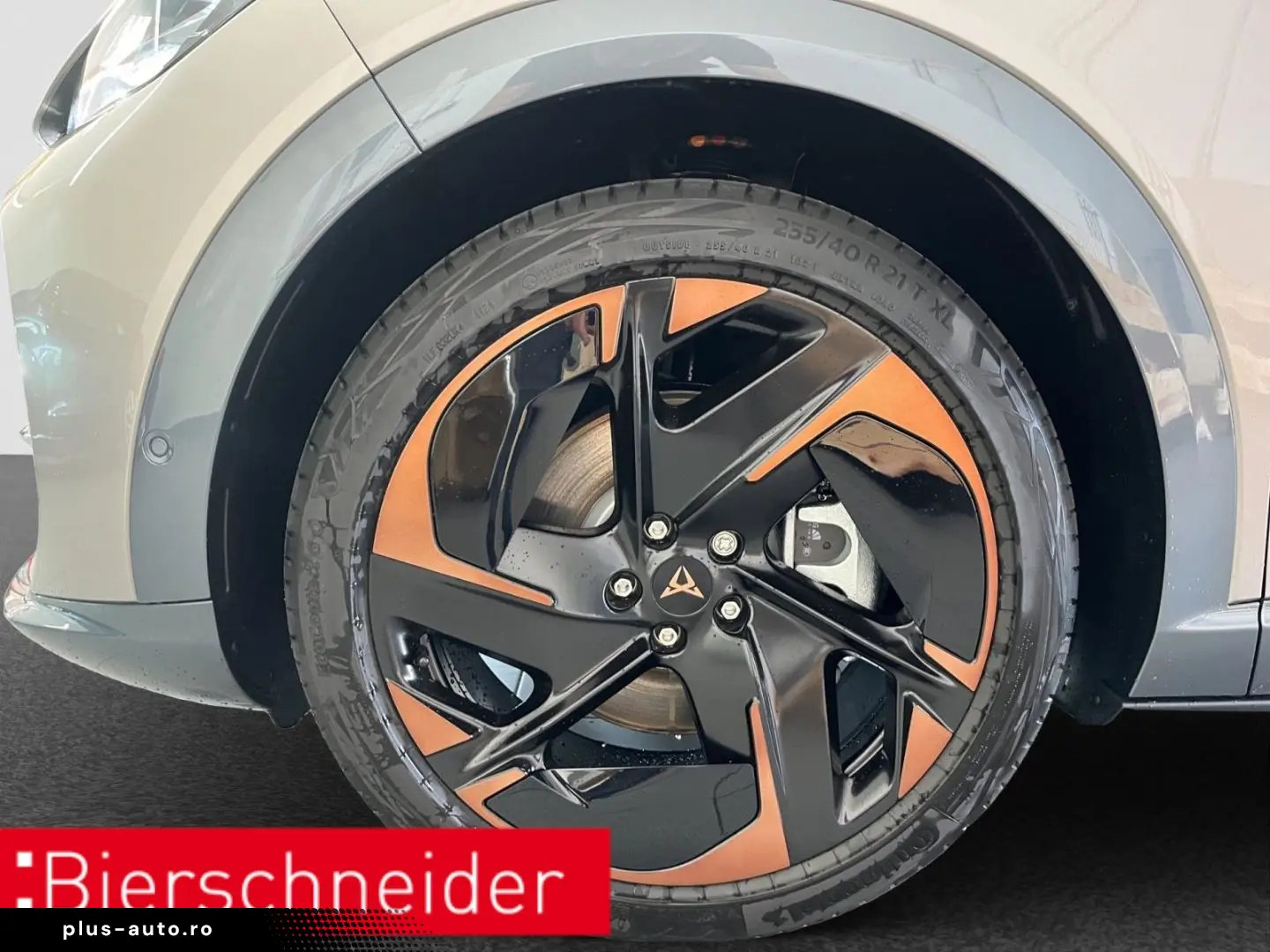 CUPRA Tavascan 4Drive VZ PANO MATRIX TOP VIEW