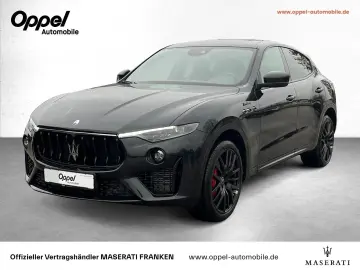 MASERATI Levante Modena Ultima MY24 PANORAMADACH 360 -KAM