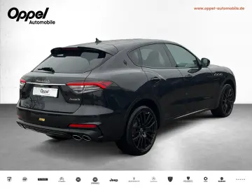 MASERATI Levante Modena Ultima MY24 PANORAMADACH 360 -KAM